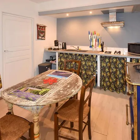 Dans Maison De Village Apartment Montagnac (Alpes-de-Haute-Provence)