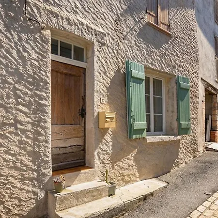 Dans Maison De Village Apartment